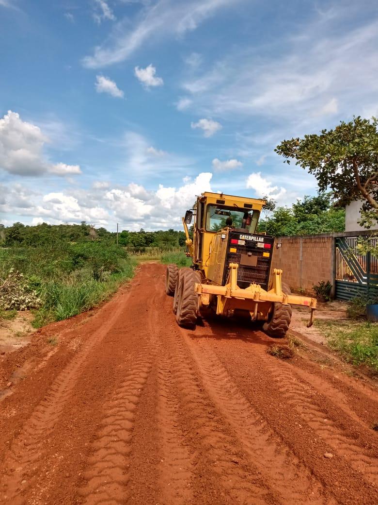 Após fortes chuvas, Prefeitura realiza melhorias em diversas ruas de Angico