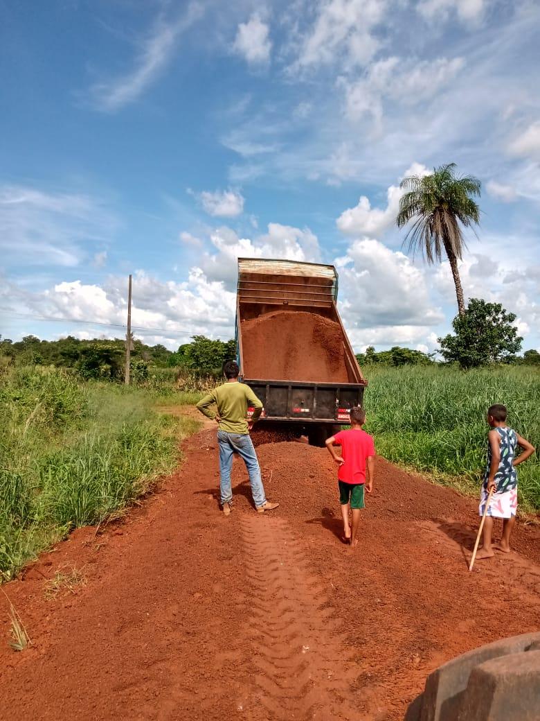 Após fortes chuvas, Prefeitura realiza melhorias em diversas ruas de Angico