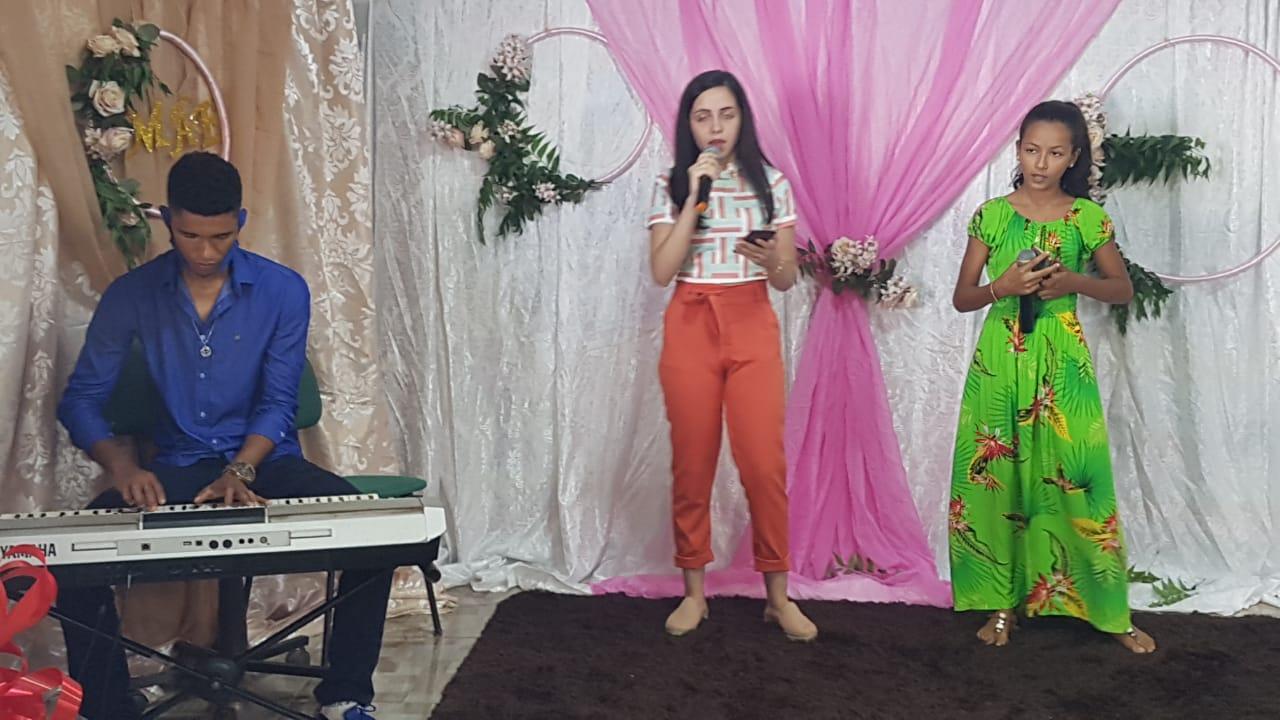 Prefeitura homenageia as mães de Angico com live e mensagem especial