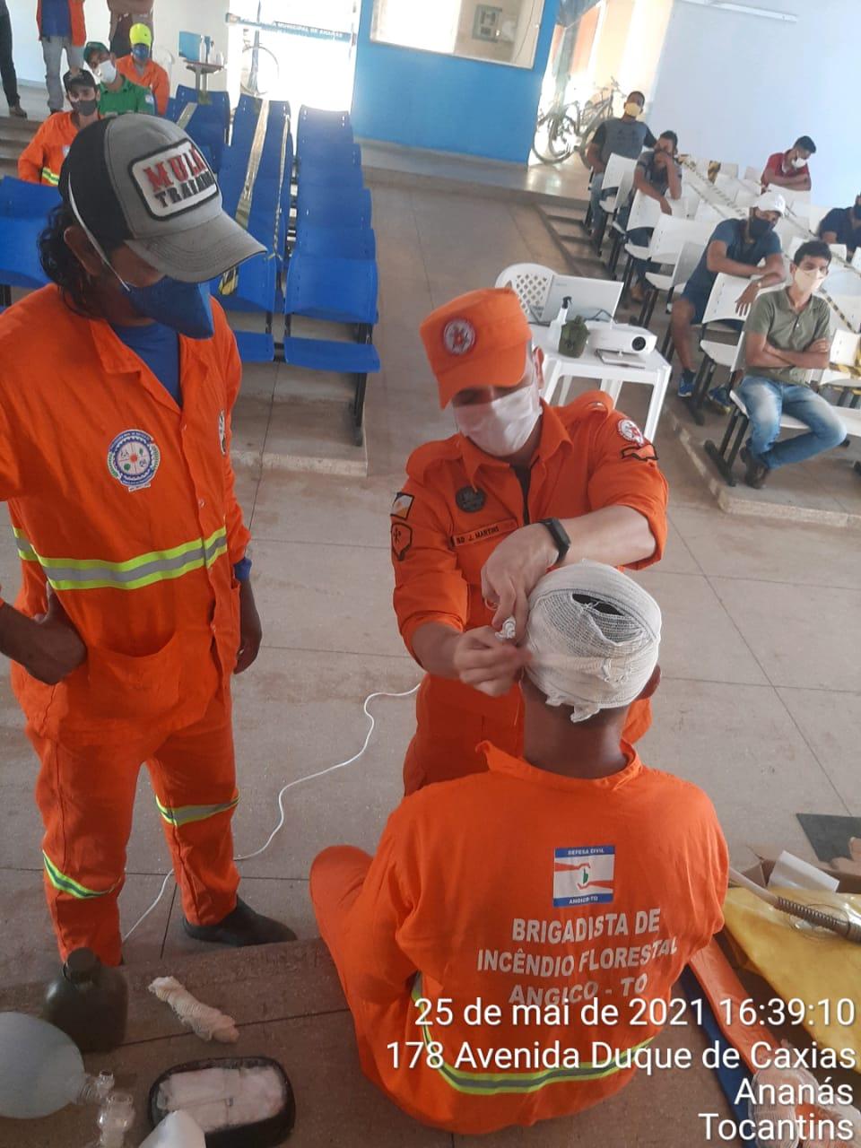 Brigadistas de Angico participam do Curso de Brigadistas de Combate a Incêndio Florestal em Ananás