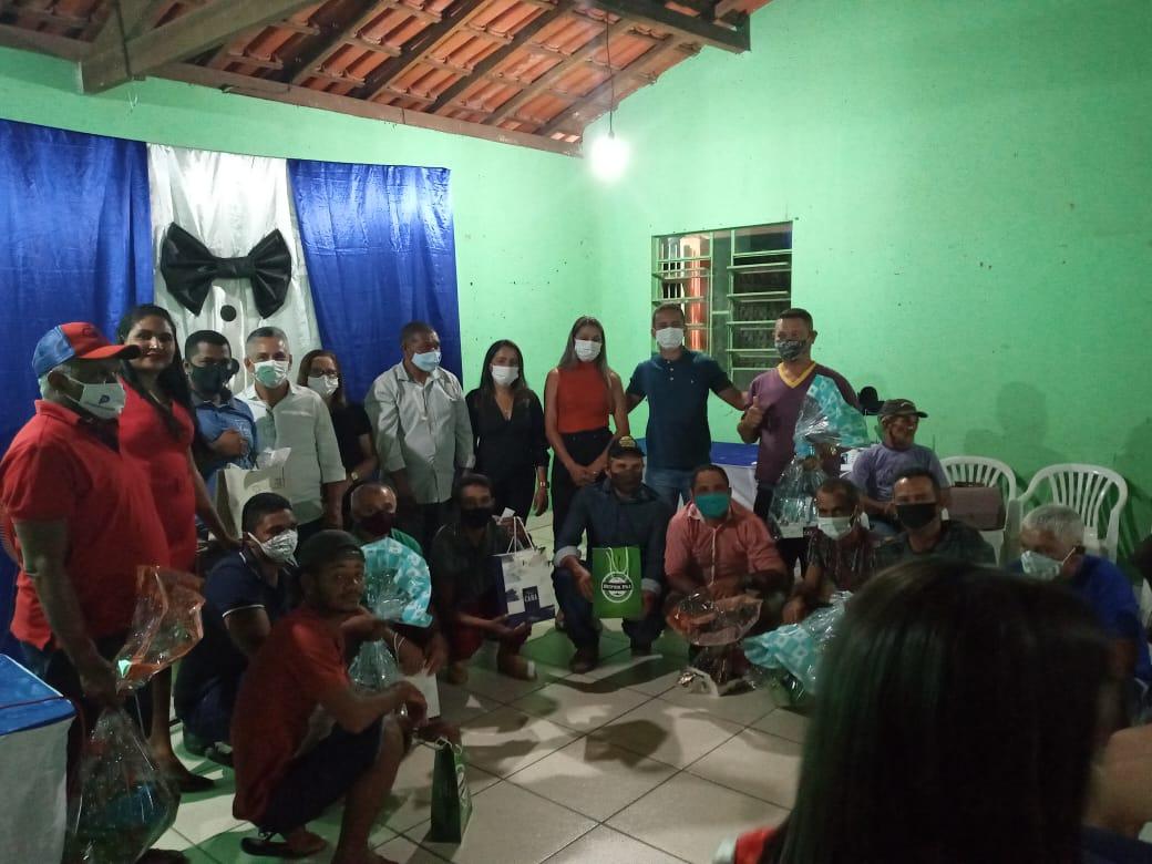 Prefeitura comemora o Dia do Pais no Povoado Tamboril