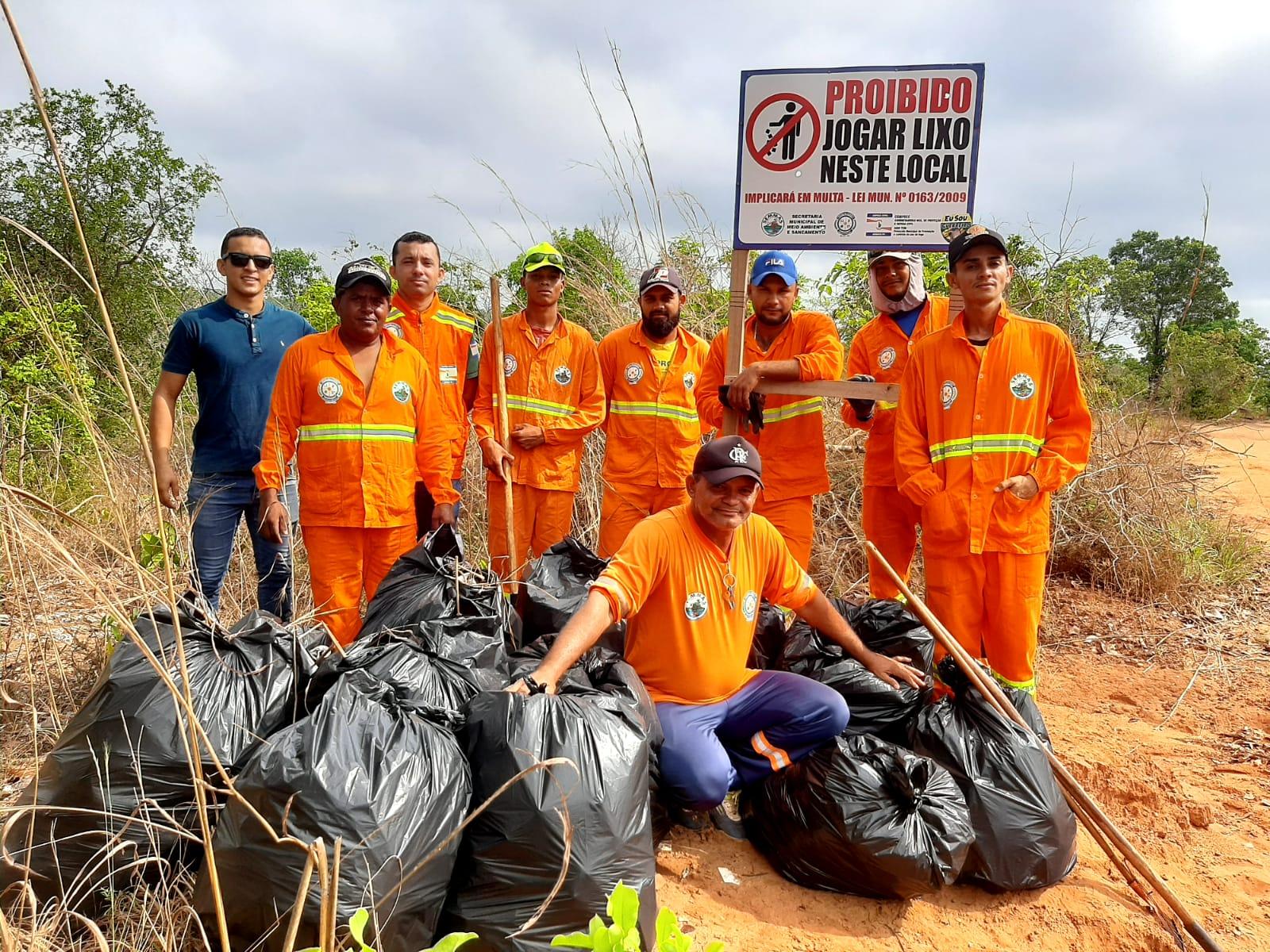 21 DE ABRIL: Ação Ambiental é realizada no Ribeirão Manga em comemoração ao Dia Mundial da Árvore