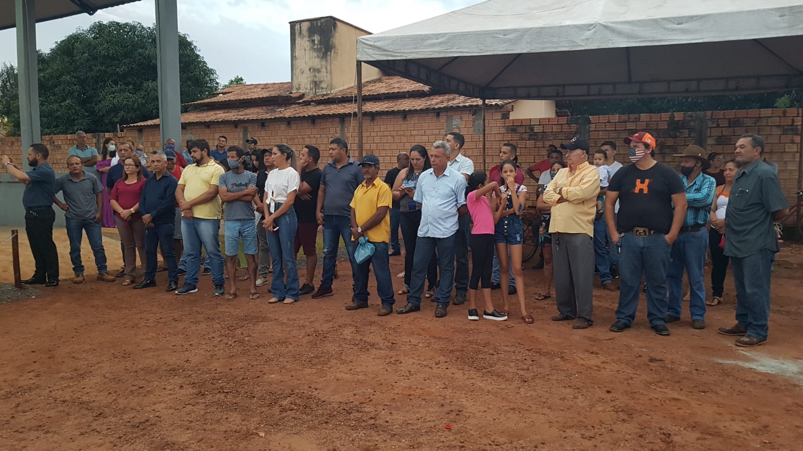 Prefeitura recebe obra finalizada da Feira Coberta e anuncia que em breve ocorrerá à inauguração