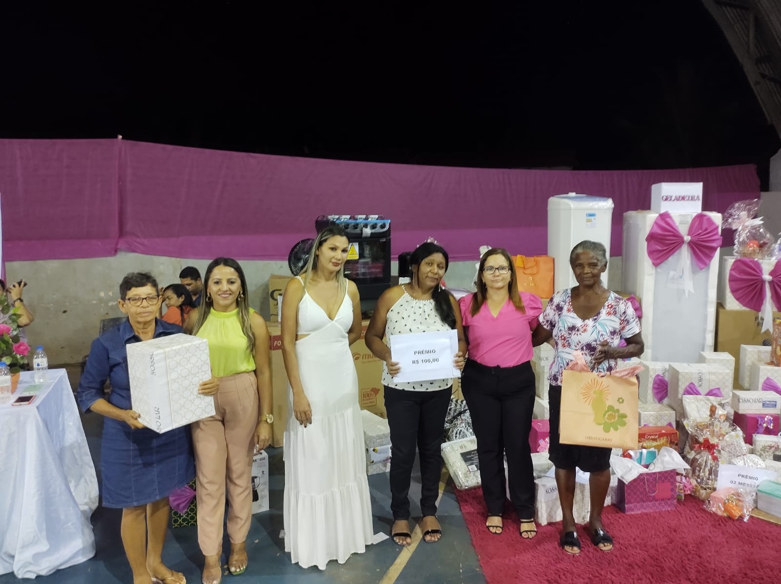 Prefeitura de Angico promove festa em  homenagem  ao Dia das Mães