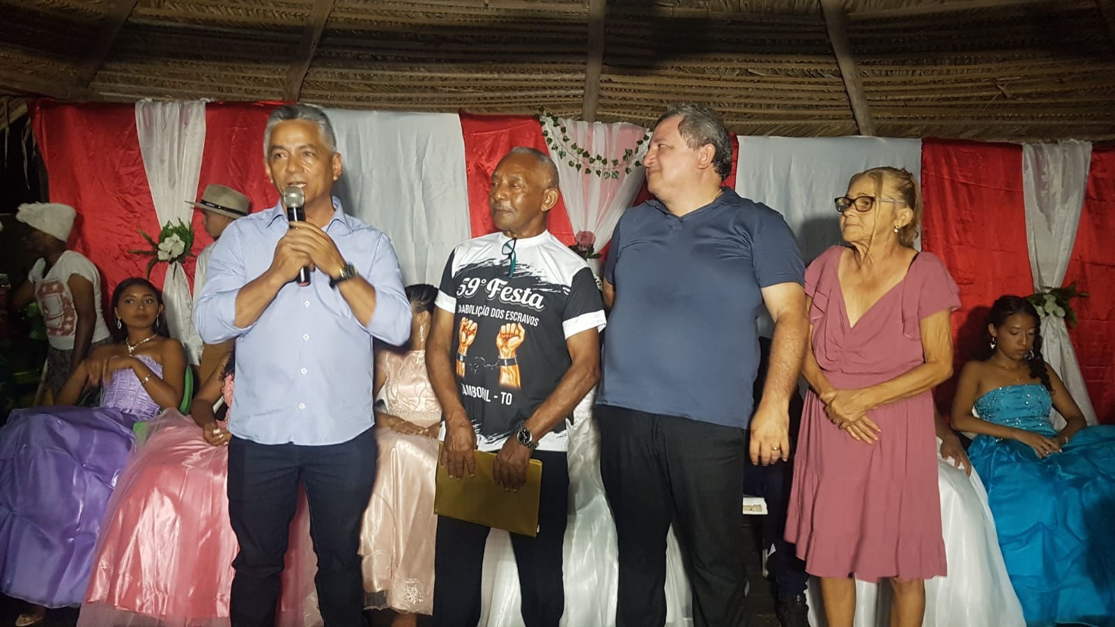 Uma noite de festividade e comemoração histórico-cultural acontece no Povoado Tamboril, em Angico