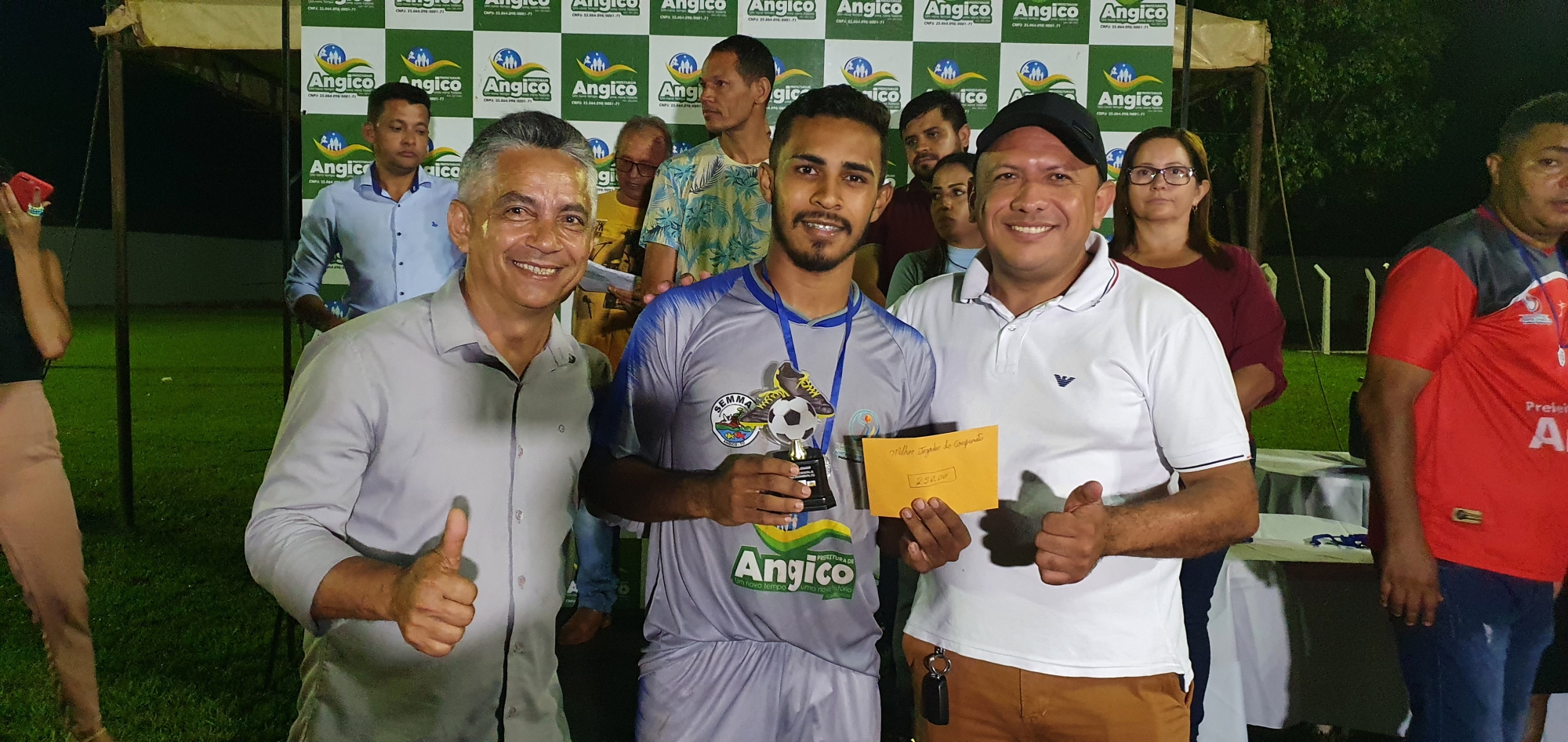 Final do Campeonato Municipal Socioambiental de Esportes de Angico movimentou torcidas nesse sábado
