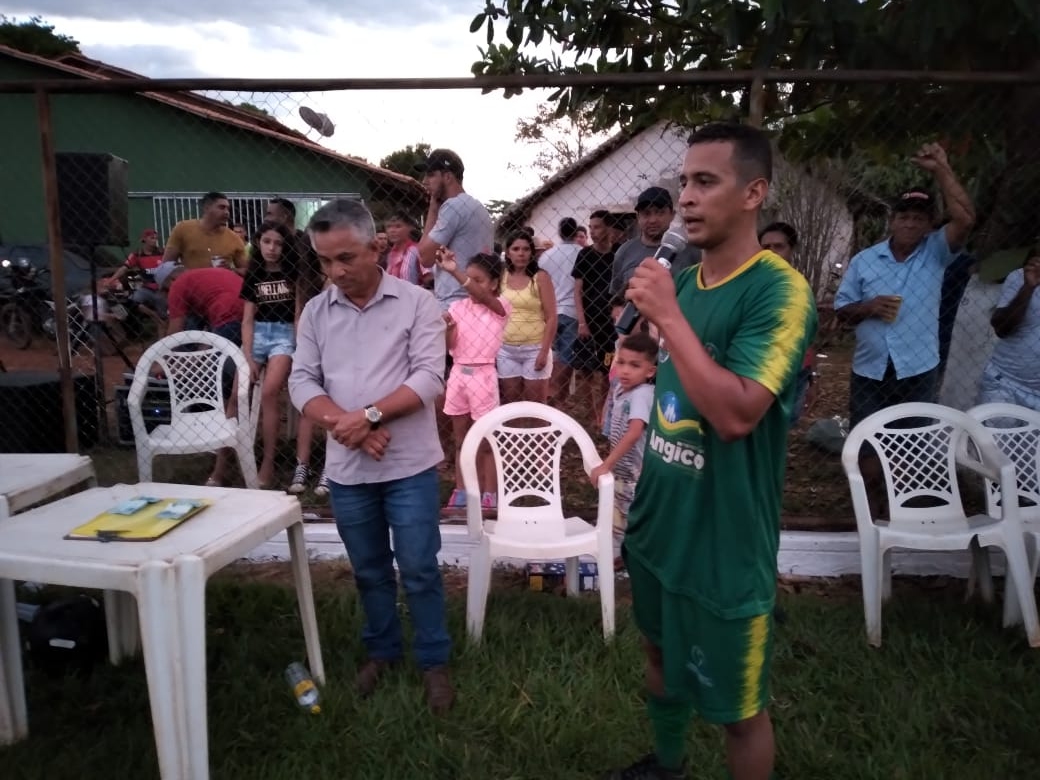 ESPORTE: Copa MR de Futebol foi realizada no Povoado Mato Redondo, equipe de Brejinho ganhou o campeonato ESPORTE: Copa MR de Futebol foi realizada no Povoado Mato Redondo, equipe de Brejinho ganhou o campeonato