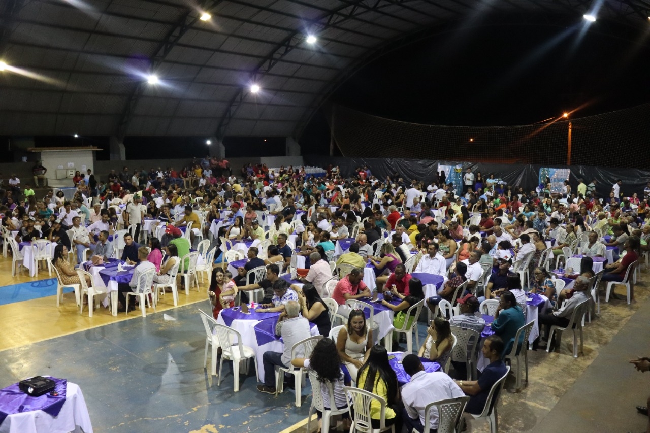 Com muita emoção Prefeitura de Angico realiza festa em Comemoração ao Dia dos Pais Com muita emoção Prefeitura de Angico realiza festa em Comemoração ao Dia dos Pais
