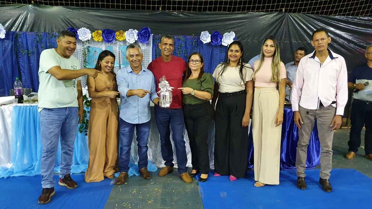 Com muita emoção Prefeitura de Angico realiza festa em Comemoração ao Dia dos Pais Com muita emoção Prefeitura de Angico realiza festa em Comemoração ao Dia dos Pais