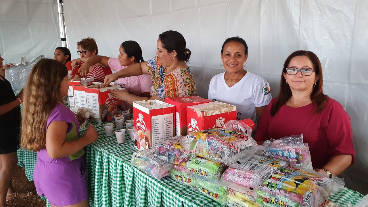 Prefeitura de Angico realiza grandiosa festa em homenagem ao Dia das Crianças 
