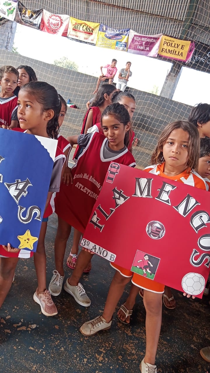 Escola Municipal Luís Ramos dos Santos realiza Jogos Interclasse entre os alunos do Ensino Fundamental Escola Municipal Luís Ramos dos Santos realiza Jogos Interclasse entre os alunos do Ensino Fundamental