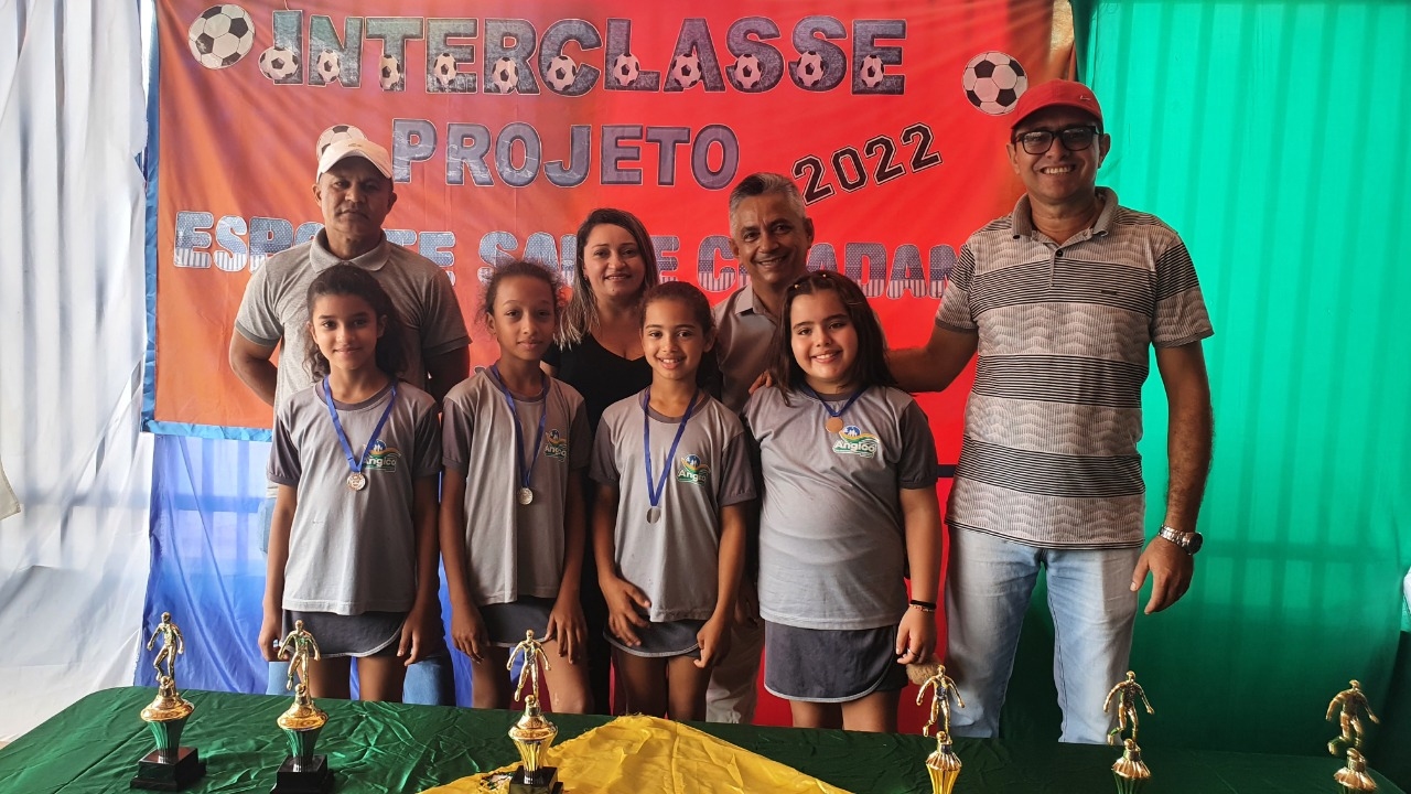 MÊS DAS CRIANÇAS: Escola Municipal Escola Municipal Luís Ramos dos Santos realiza encerramento dos Jogos Interclasse