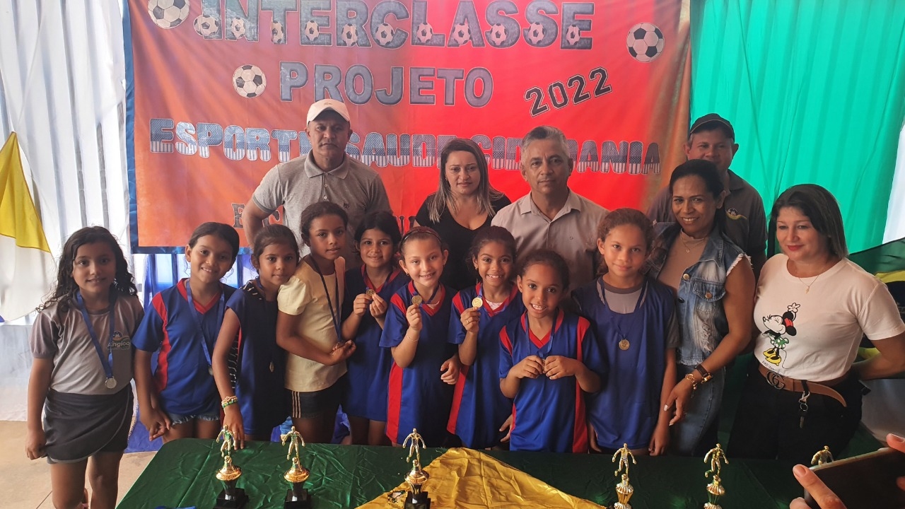 MÊS DAS CRIANÇAS: Escola Municipal Escola Municipal Luís Ramos dos Santos realiza encerramento dos Jogos Interclasse