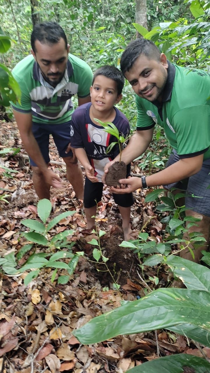 Projeto Água Viva, Programa de Educação Ambiental e PPP da Escola Municipal Luiz Ramos dos Santos realizam ações em prol da Educação Ambiental