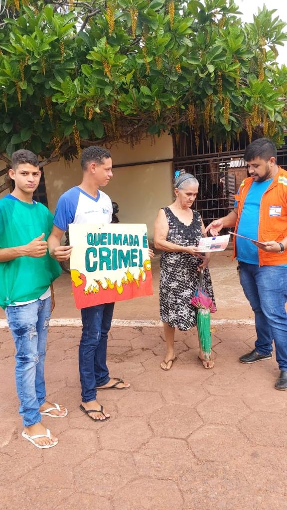 Ações de alerta ao combate às queimadas envolvendo palestras, blitz e entrega de folhetos são realizadas em Angico